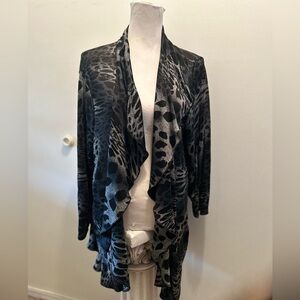 30% off w like Woman’s long cardigan 1X blk/gray Animal Print kimono